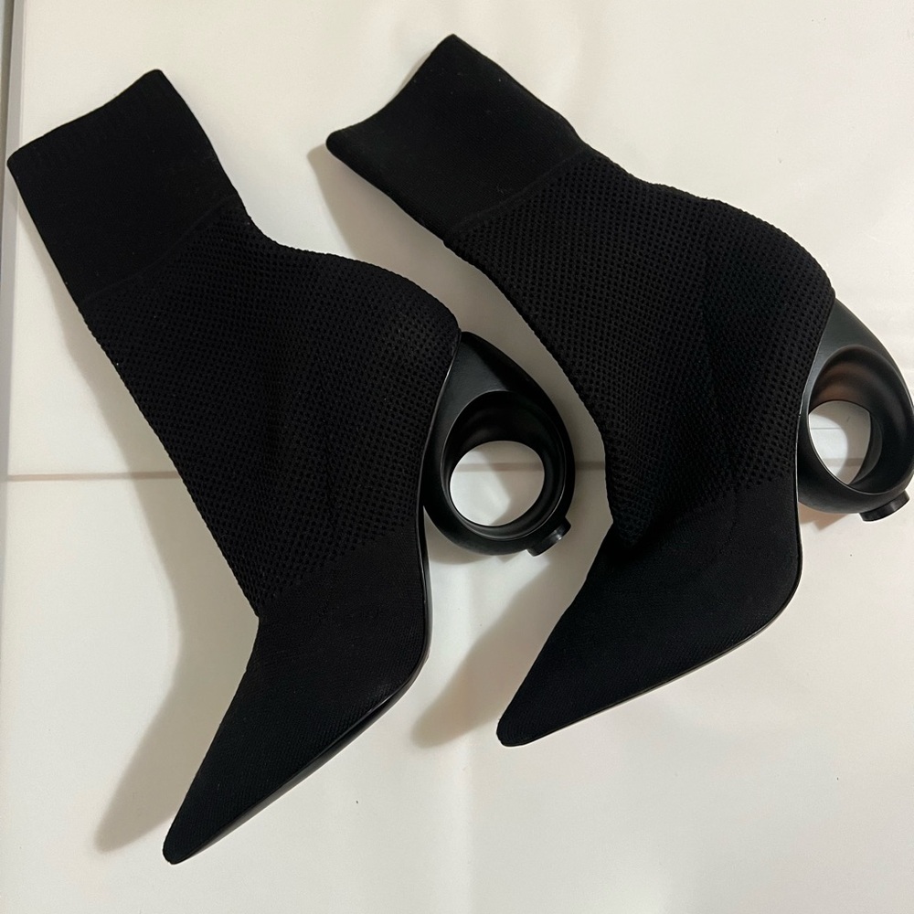 Burberry Kimberley Pointed Toe Ankle Boots